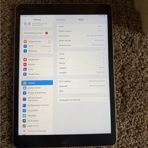 Apple IPad 9th generation (2021) 10.6 in 64 gb Apple Pencil compatible